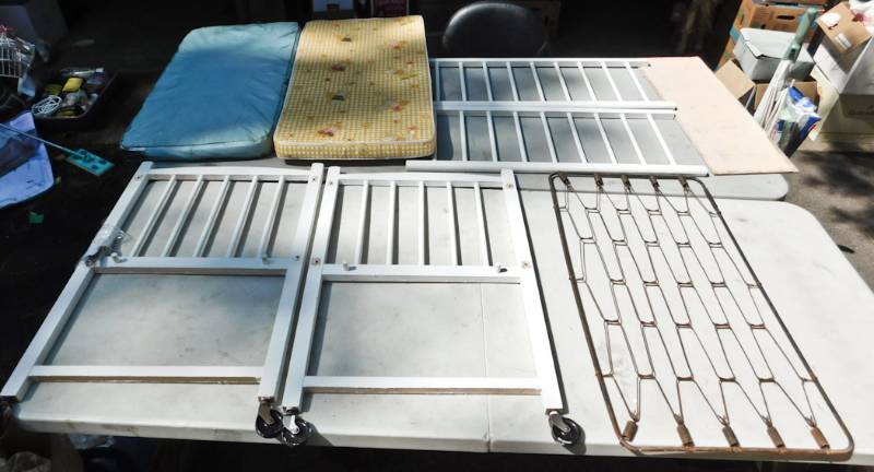 lot 135 image: vintage crib from the 40s-50s
