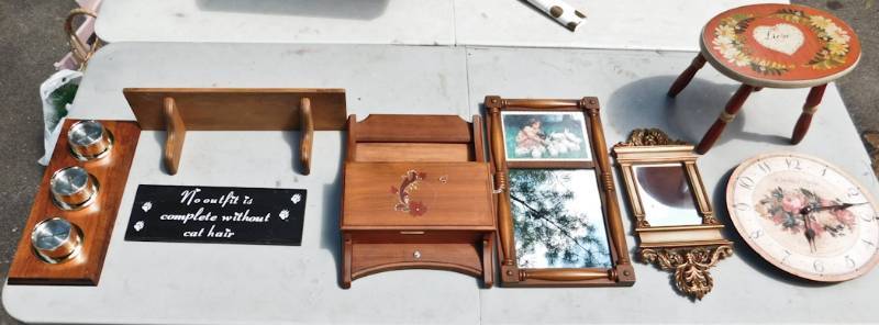 lot 140 image: several wooden wall dcor items some very nice