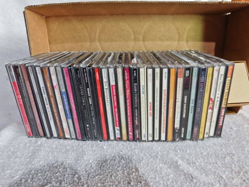 lot 180 image: Music CD Various artists and titles see photos