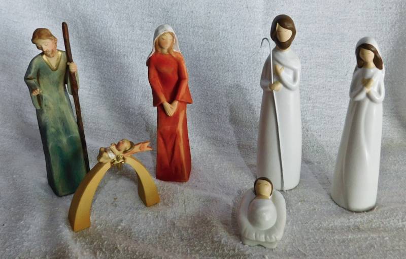 lot 199 image: Seasonal Holiday dcor, Holy FamilyNativity Christmas
