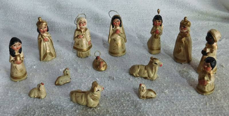 lot 203 image: Seasonal Holiday dcor, Holy FamilyNativity Christmas
