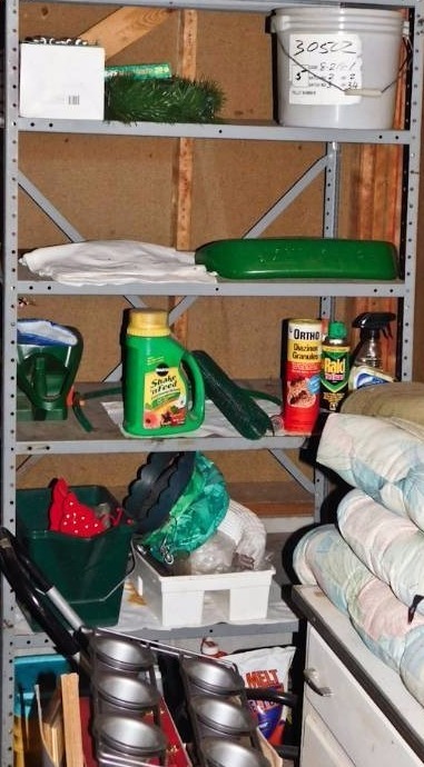 lot 249 image: Metal Shelving contents are not included