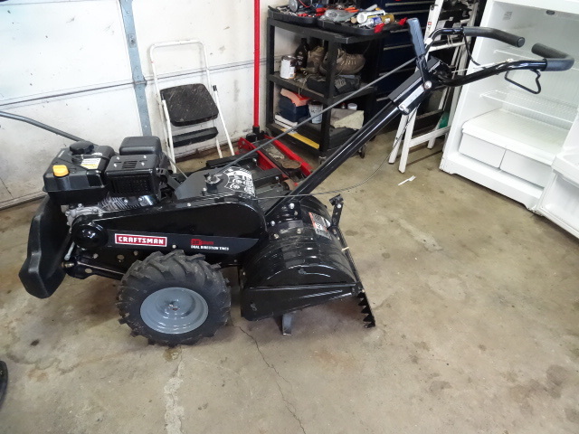 lot 21 image: Craftsman Model 247.299321