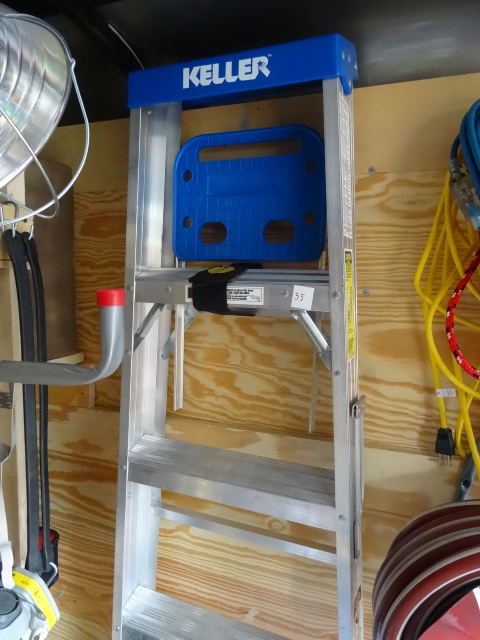 lot 35 image: 6 Keller Aluminum Step Ladder