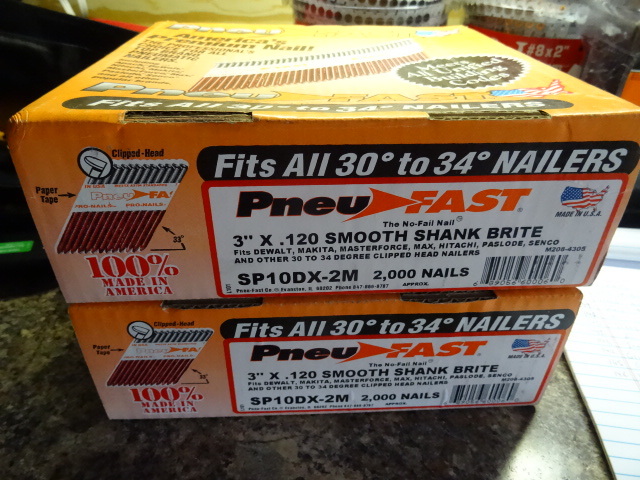 lot 146 image: 3 Smooth Shank Nails for Air Nailers