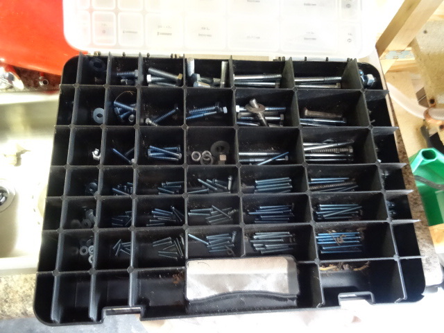 lot 156 image: Nut and Bolt Hard Ware Kit