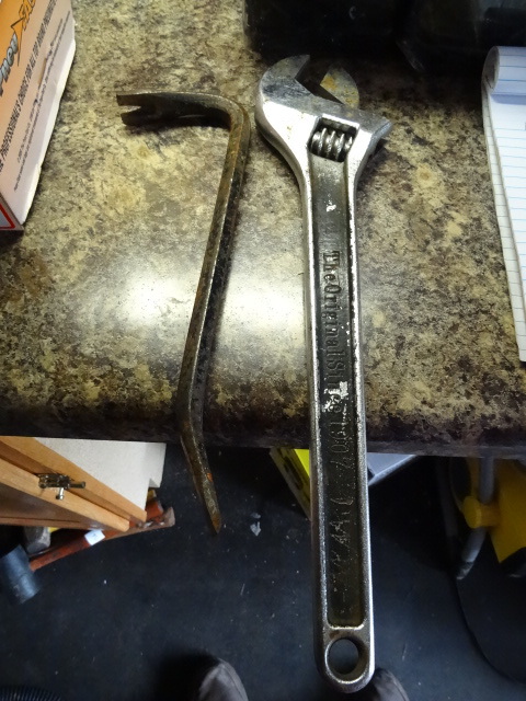 lot 174 image: 15 Crescent Wrench and Pry Bar