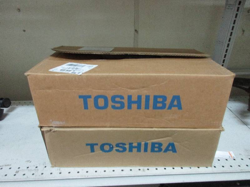 2 Toshiba DVDVCRs