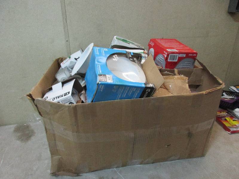 Box of recessed lights