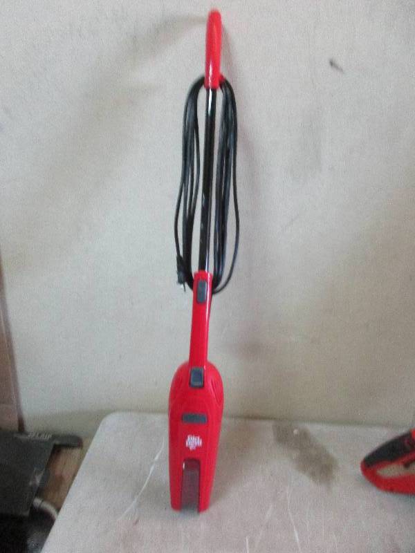 Dirt Devil Vac
