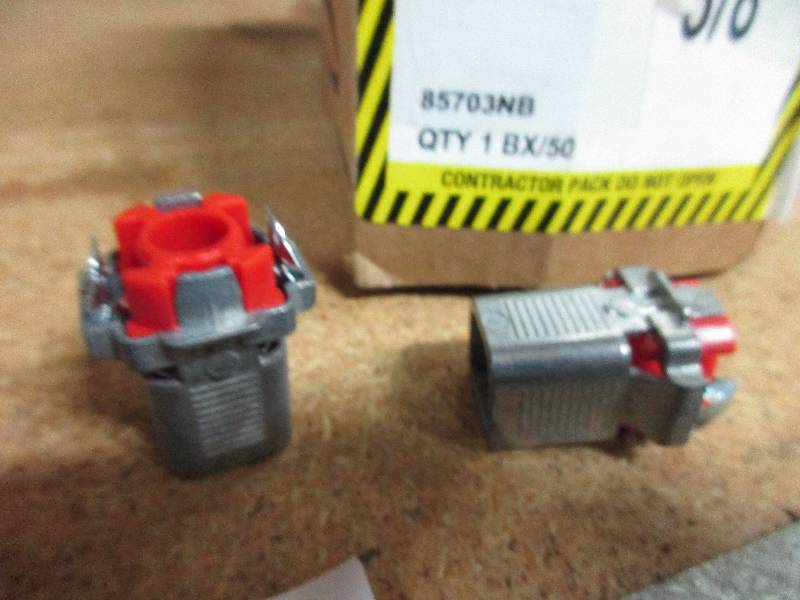 Wire connectors