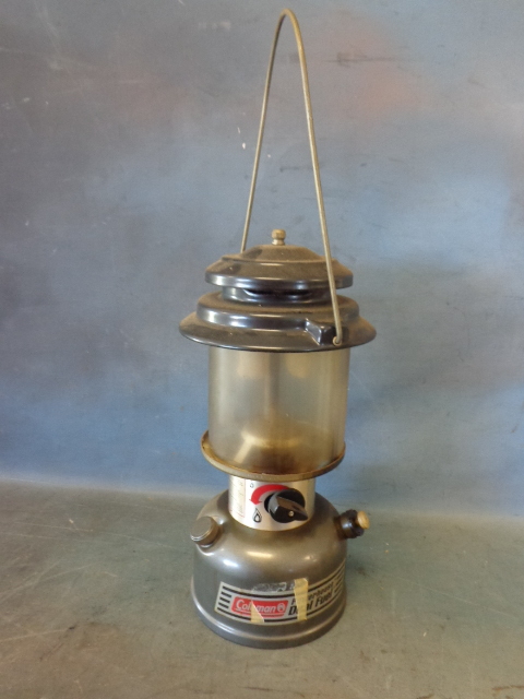 lot 49 image: Coleman Lantern
