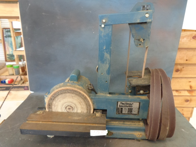 lot 108 image: Reliant Table Top Sander & Grinder