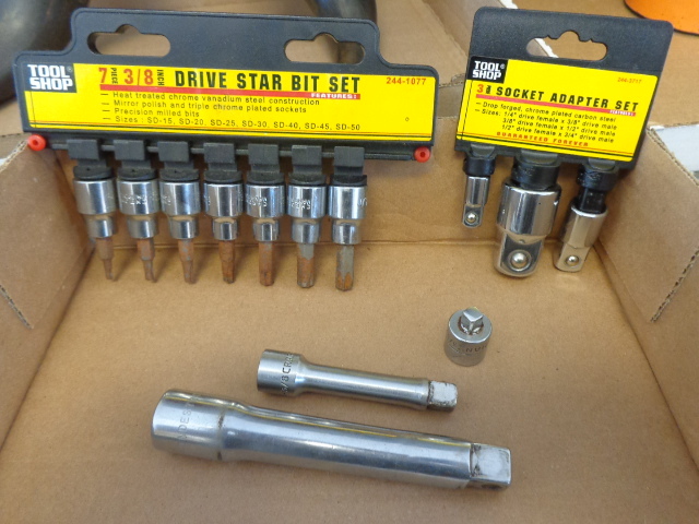 lot 128 image: Tools