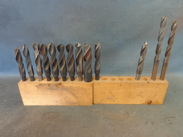 lot 136 image: Drill bits