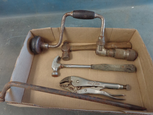 lot 198 image: Hand Tools