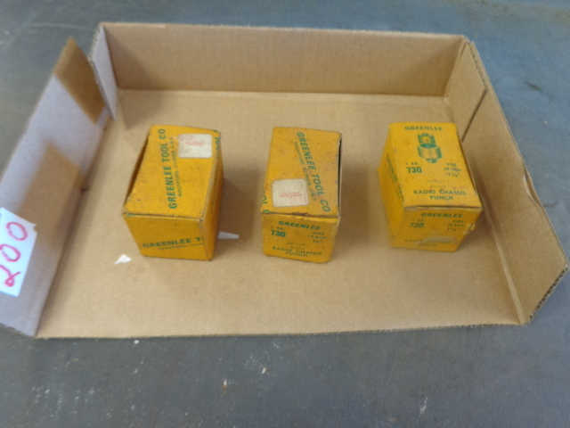 lot 200 image: Radio Chassis Punch