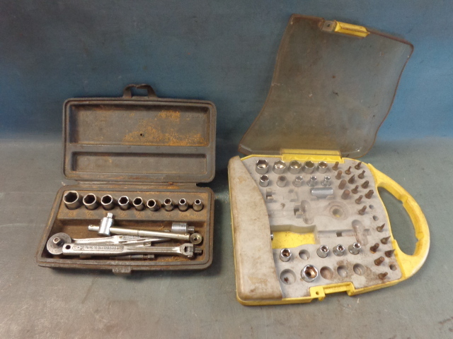 lot 213 image: Craftsman Tool Shop Sockets
