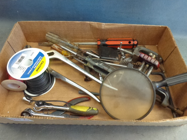 lot 246 image: Assorted Tools