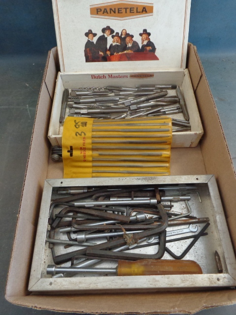 lot 257 image: Pipe tapsFilesAllen wrenches