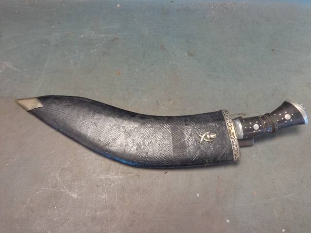 lot 272 image: Vintage Knife