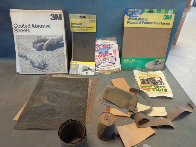 lot 289 image: Sandpaper