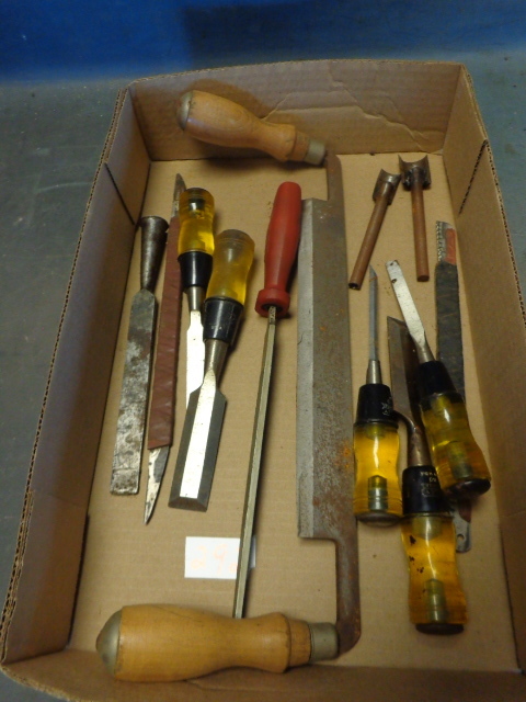lot 292 image: Chisel and Files