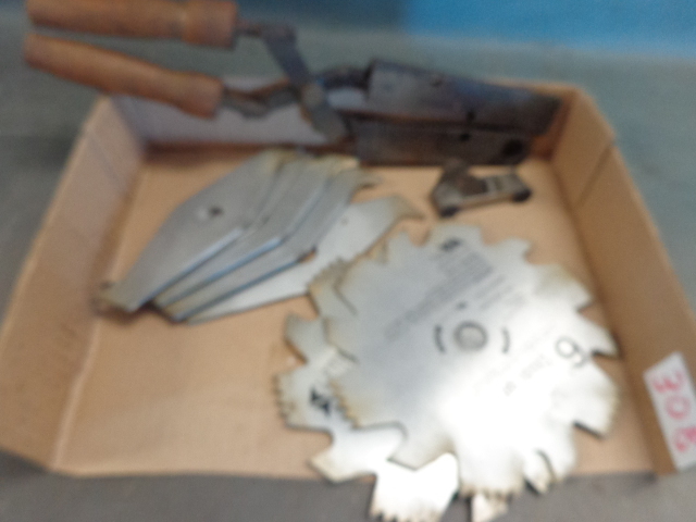 lot 308 image: Table Saw Blades