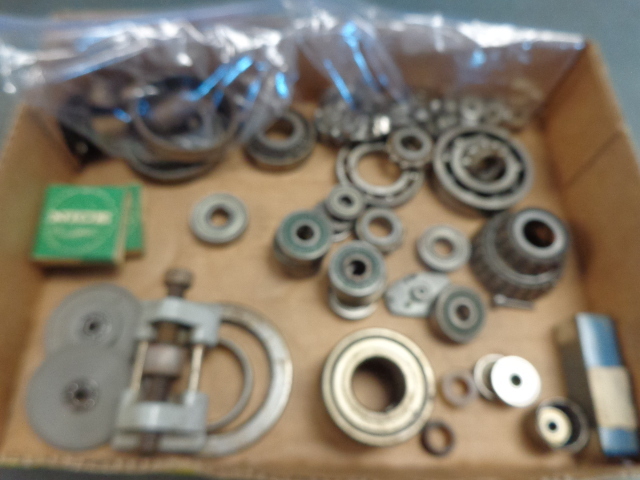 lot 312 image: Ball Bearing