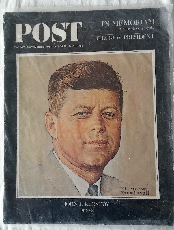 lot 14 image: Collection of Vintage Print Material