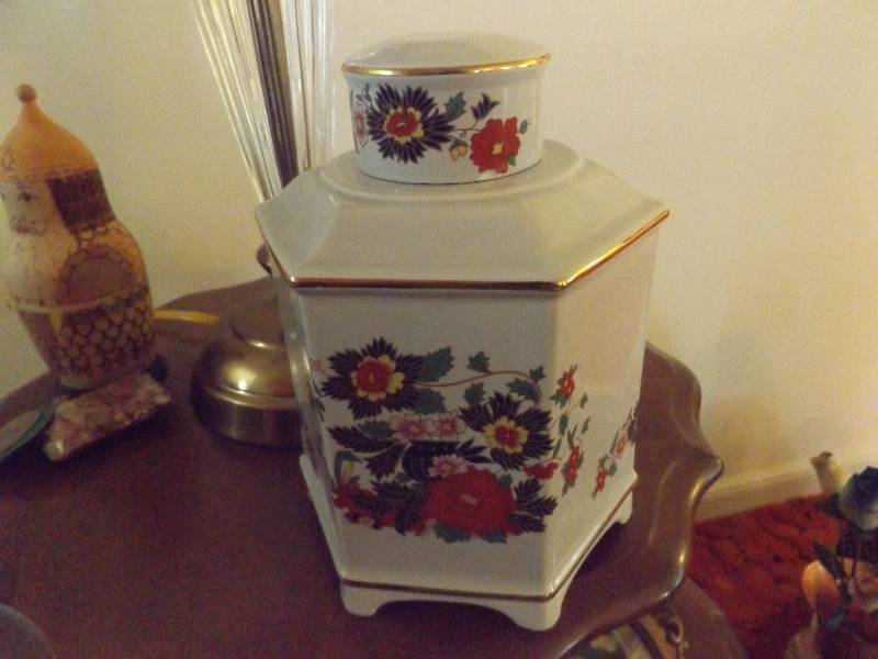 Hyalyn Pottery