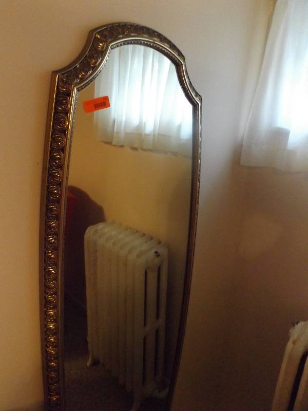 Oval Wall Mirror