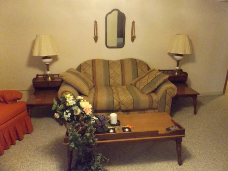 Love Seat and Wall Dcor