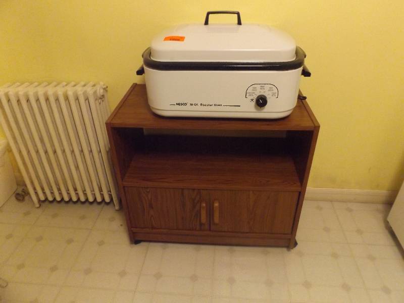 Roaster Oven and Microwave Cart
