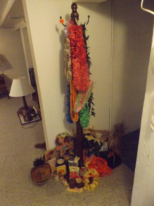 Hawaiian Memorabilia