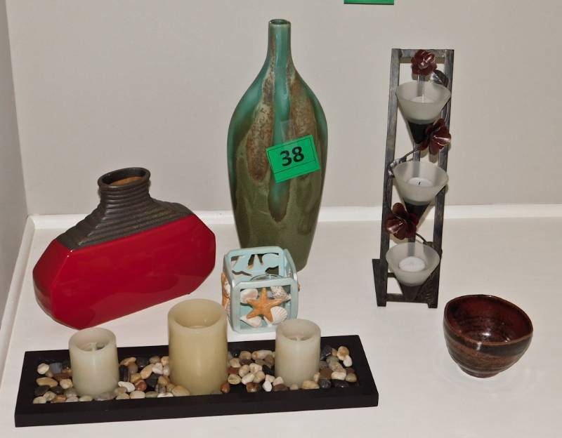 lot 38 image: decorative shelf lot vases and more