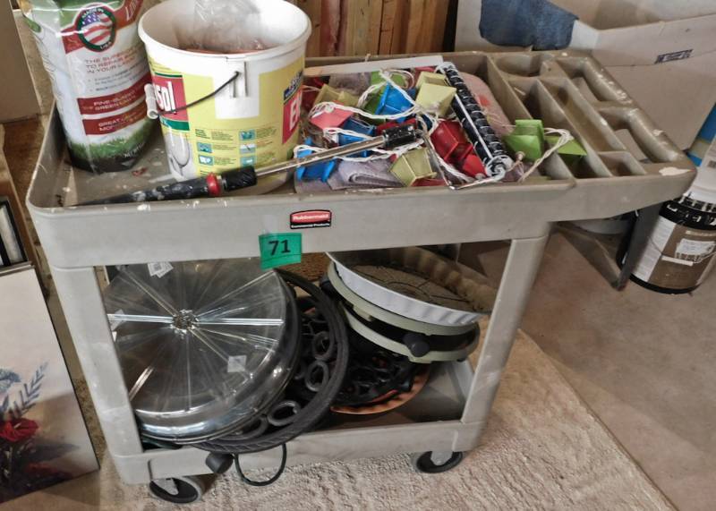 lot 71 image: Rubbermade rolling cart commercial grade
