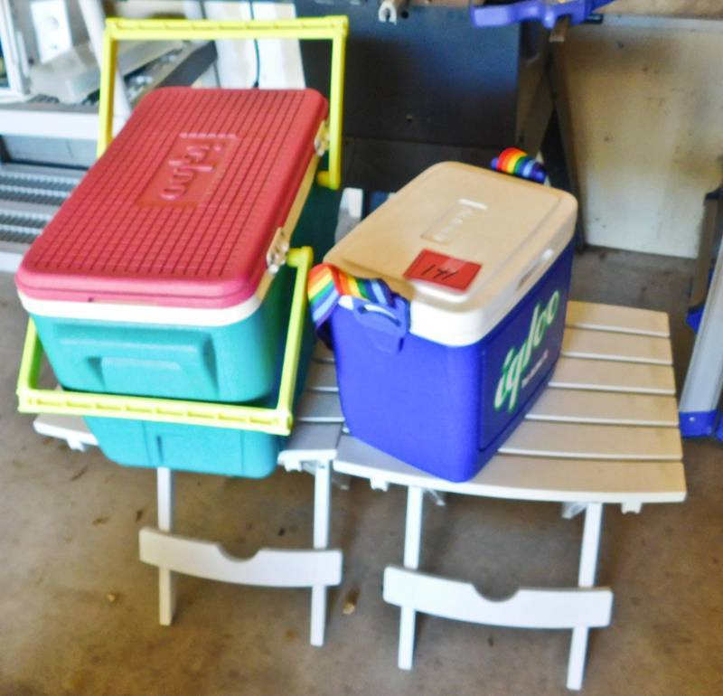lot 141 image: 2 picnic coolers on fold up seatstable