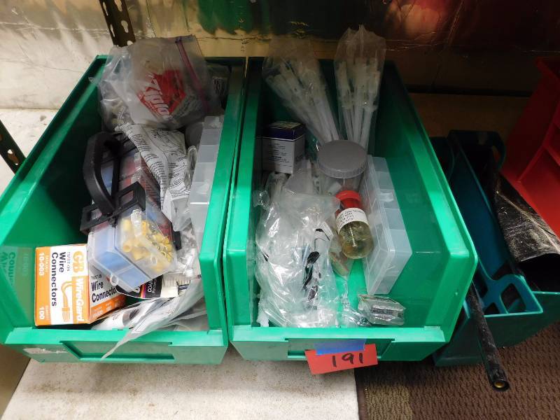 lot 191 image: lot of electrical connectors and more