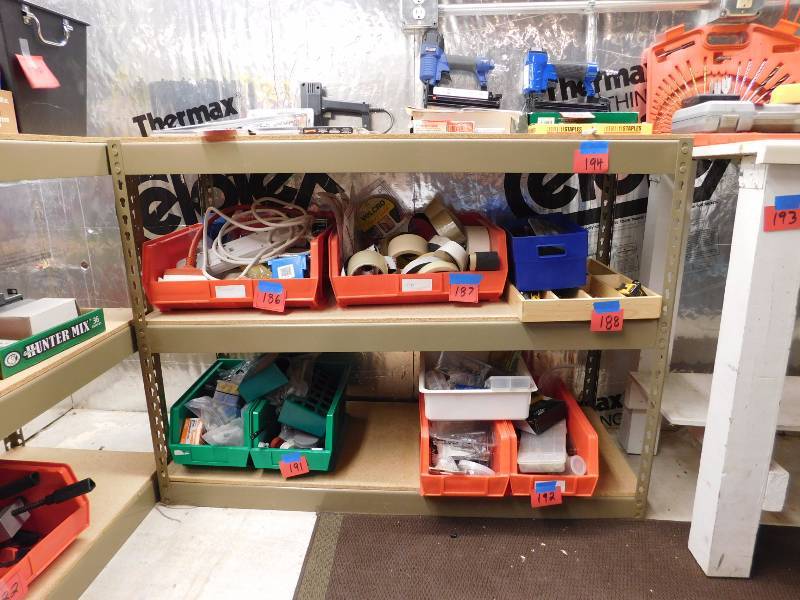 lot 194 image: shelving unit as seen no contents included