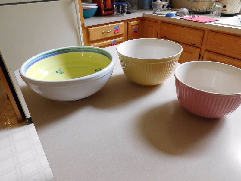 lot 236 image: set of ceramic mixing bowls