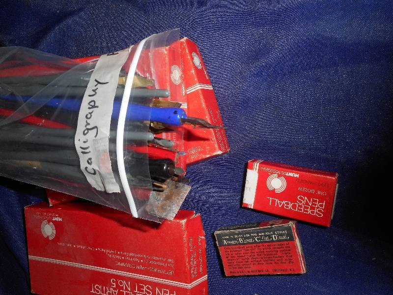lot 25 image: CALLIGRAPHY PENS AND NIBS