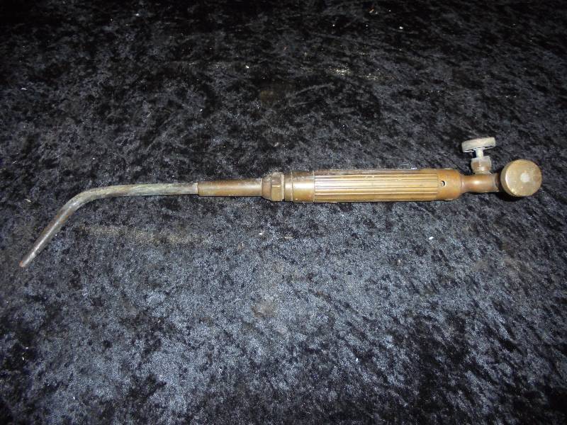 lot 5 image: Purex Torch w#4 Tip