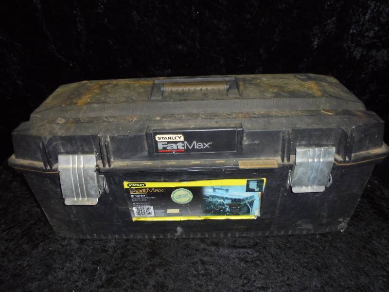 lot 12 image: Stanley FatMax Toolbox wAsst
