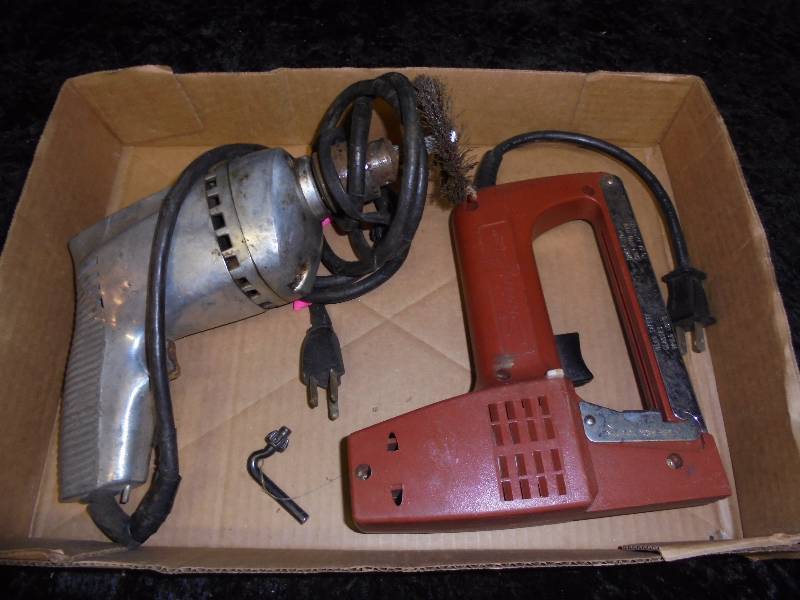lot 13 image: Stanley 38 Drill & Swingline Electric Stapler