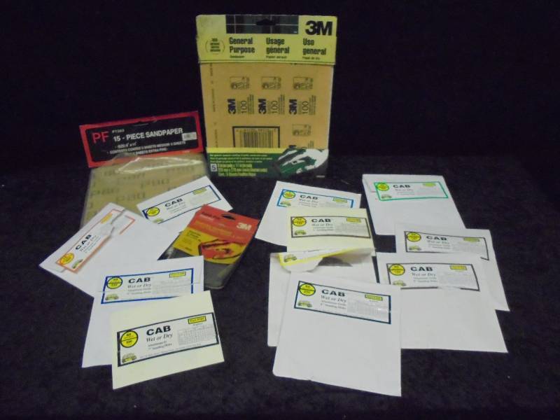 lot 34 image: Lot - Assorted New Sandpaper (asst sizes & grit)