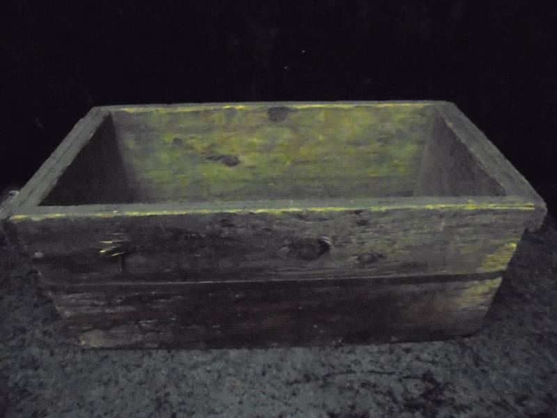 lot 67 image: Wood Barn Box, 9x23x11