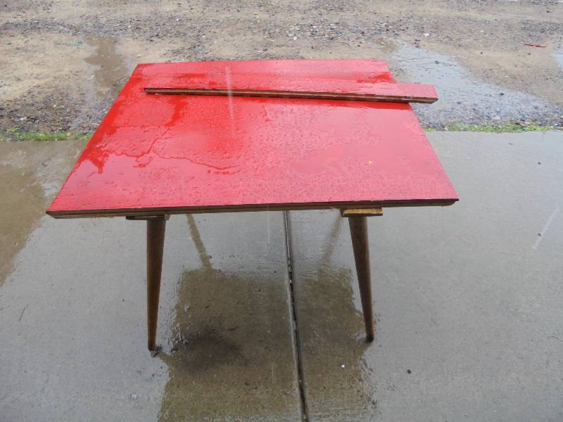 lot 69 image: Vintage Red Childs Table, 20x32x32