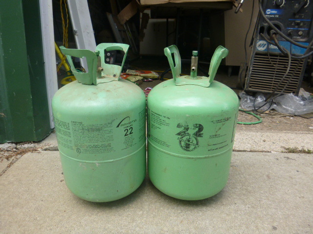 2 Tanks of 20# R22 Refrigerant