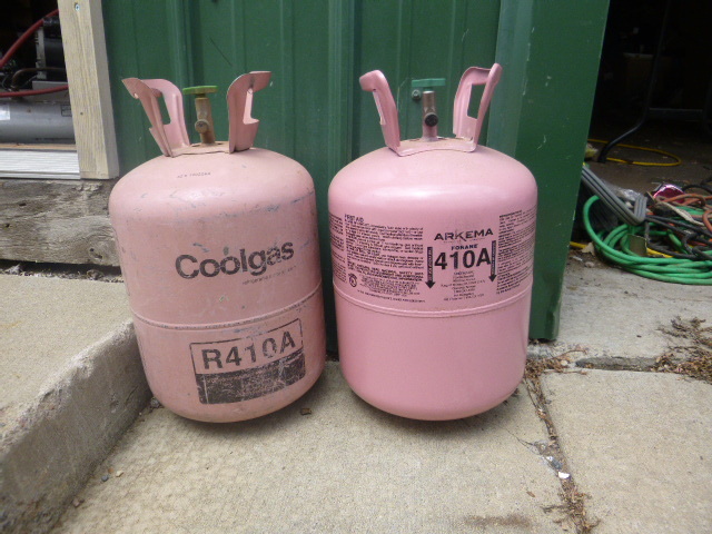 2 Tanks of 40# R410A Refrigerant